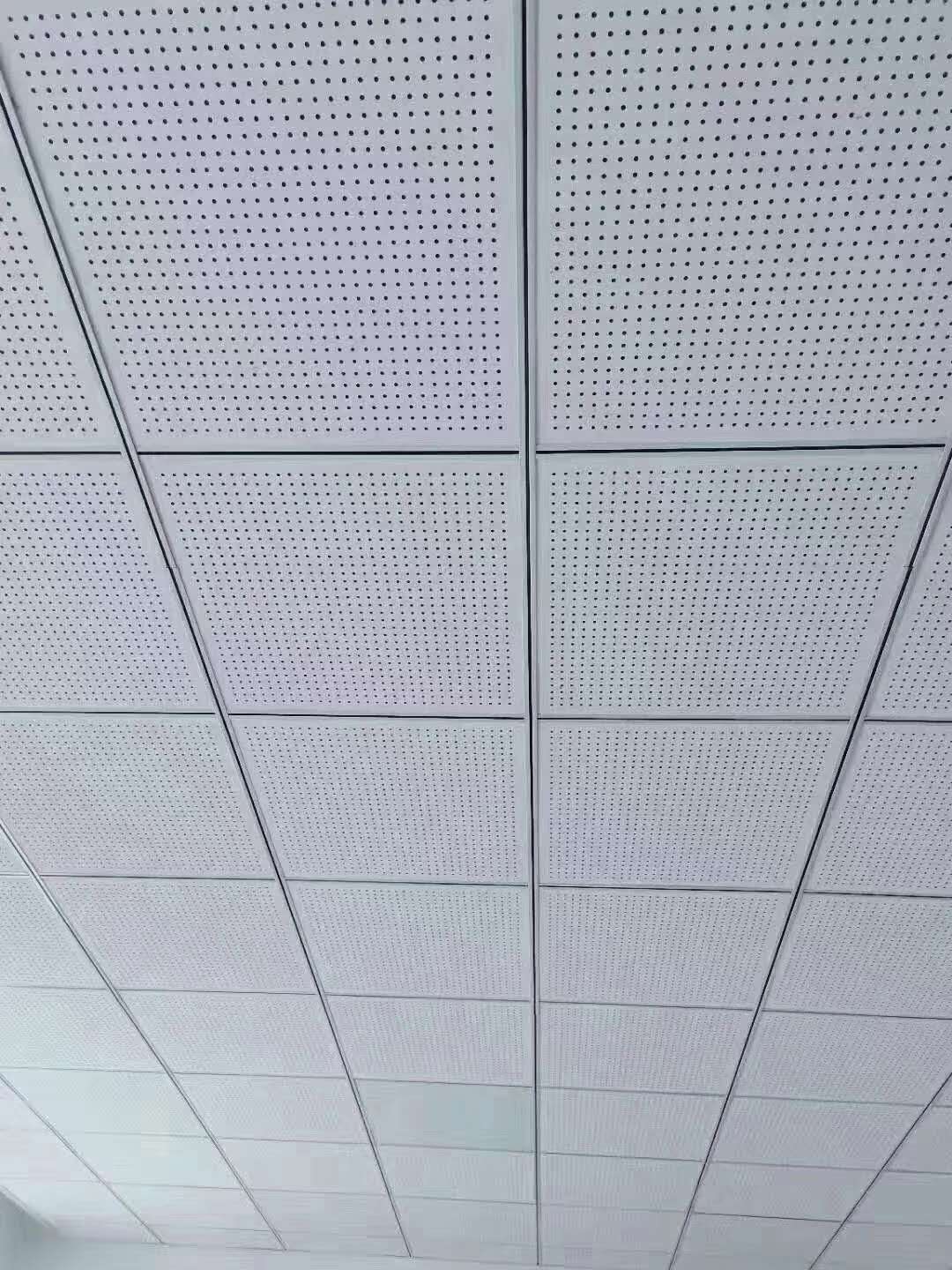 吊顶玻纤吸音板