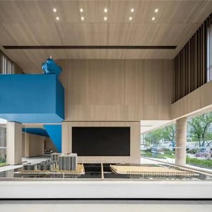 覆膜金属复合板