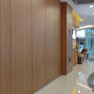 覆膜金属复合板